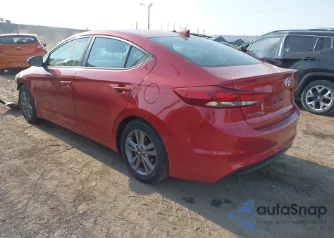 2018 Hyundai Elantra Sel z USA, uszkodzony, nr VIN 5NPD84LF9JH270091